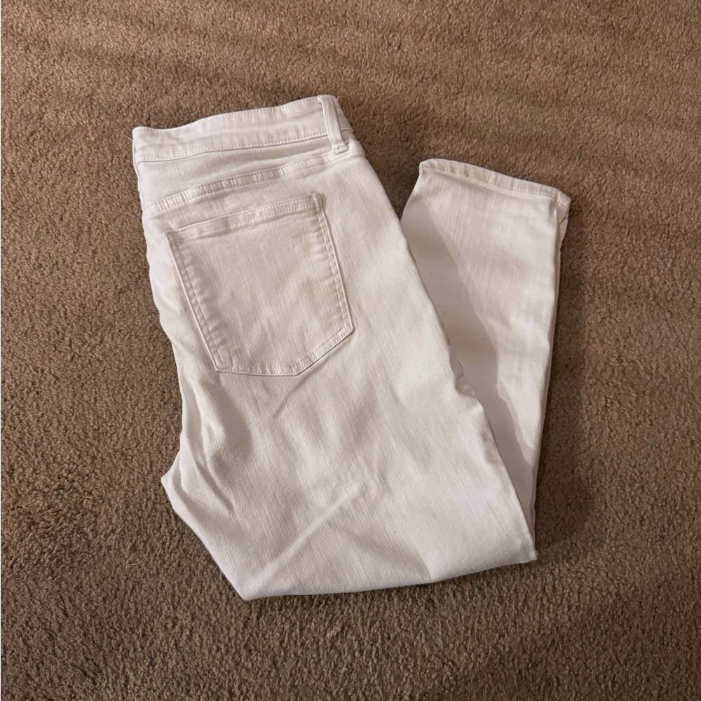High-Rise White Skinny Jeans - Women - Picture 2 of 4